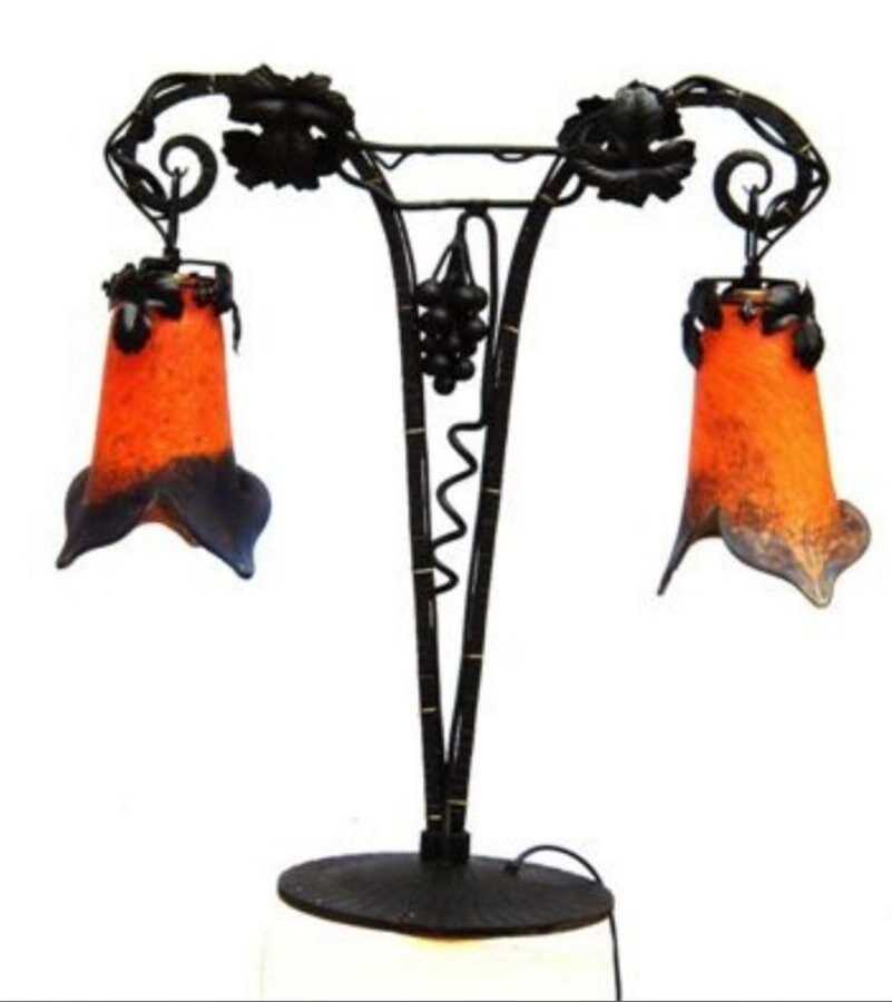 Lampe en Fer Forgé et Pâte de Verre Soufflée Bouche/Lamp in Wrought Iron & Mouth Blown Glass Paste