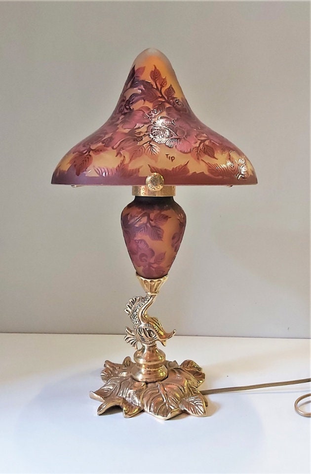 Lampe Verre de Style Art Nouveau/Big Lamp Glass Tip New Art