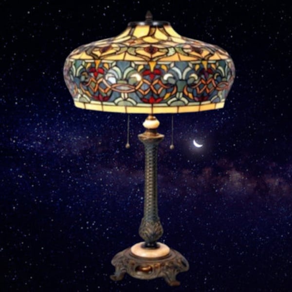 Grande lampe Tiffany, Manoir de Montboissier, 71cm / Ø46cm