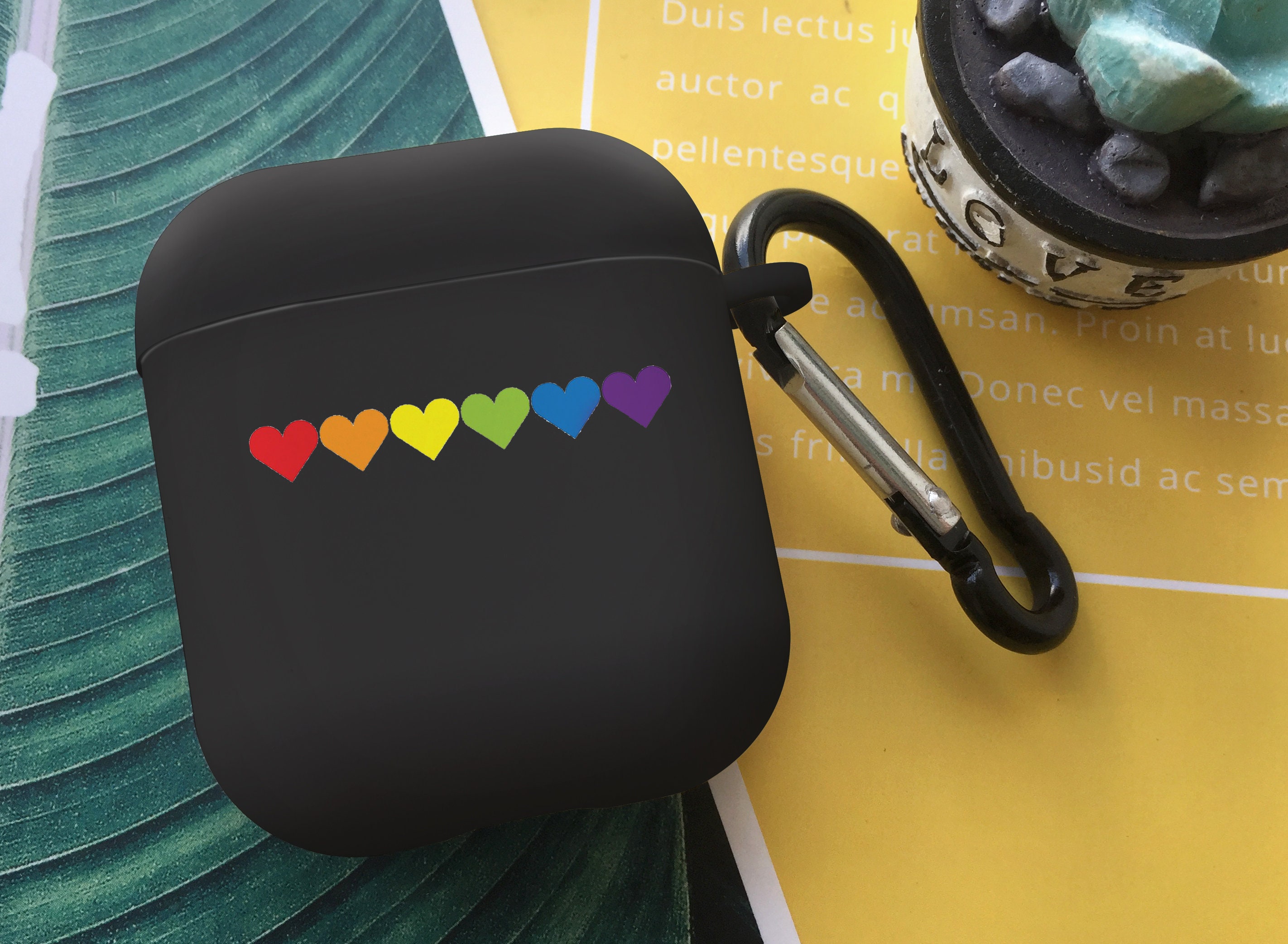 Black Rhombus And Heart Graphic Pattern Headphone Case For Airpods1/2,  Airpods3, Pro, Pro (2nd Generation), Gift For Birthday, Girlfriend,  Boyfriend, Friend Or Yourself, Black Protective Silicon Case For Earphone -  Temu United