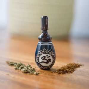 om tobacco Team Cigar Review: O.M. Cigar Essential Blend No. 1 Torpedo O.M Cigar Sampler's - OM