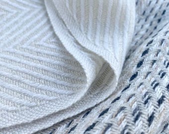 Blanket Nenyul, hand-woven cuddly blanket, beige, white, black, made of natural cashmere and natural wool, bedspread, throw, Home Decor