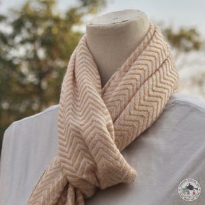 Kolkatta scarf, handwoven lightweight scarf, beige, white, stole, shawl, wrap, pashmina, fair trade, boho, urban, unisex