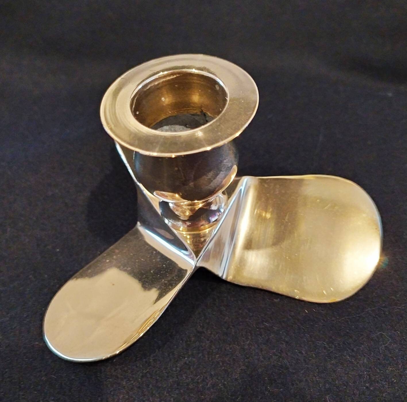Vintage French Brass Boat Propeller Candle Holder Nautic Bougeoir à Hélice Bateau Laiton Vintage Fra