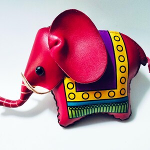 Monedero de piel auténtica con forma de elefante rojo, monedero con forma de animal, correa de muñeca extraíble, cierre de cremallera, regalo especial