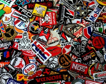 Iron On Patch Wholesale Random Lot of 30 Racing Sport MotoGP Motorcycle Biker Racing Logo Sew Broded For T Shirt Bag Jecket