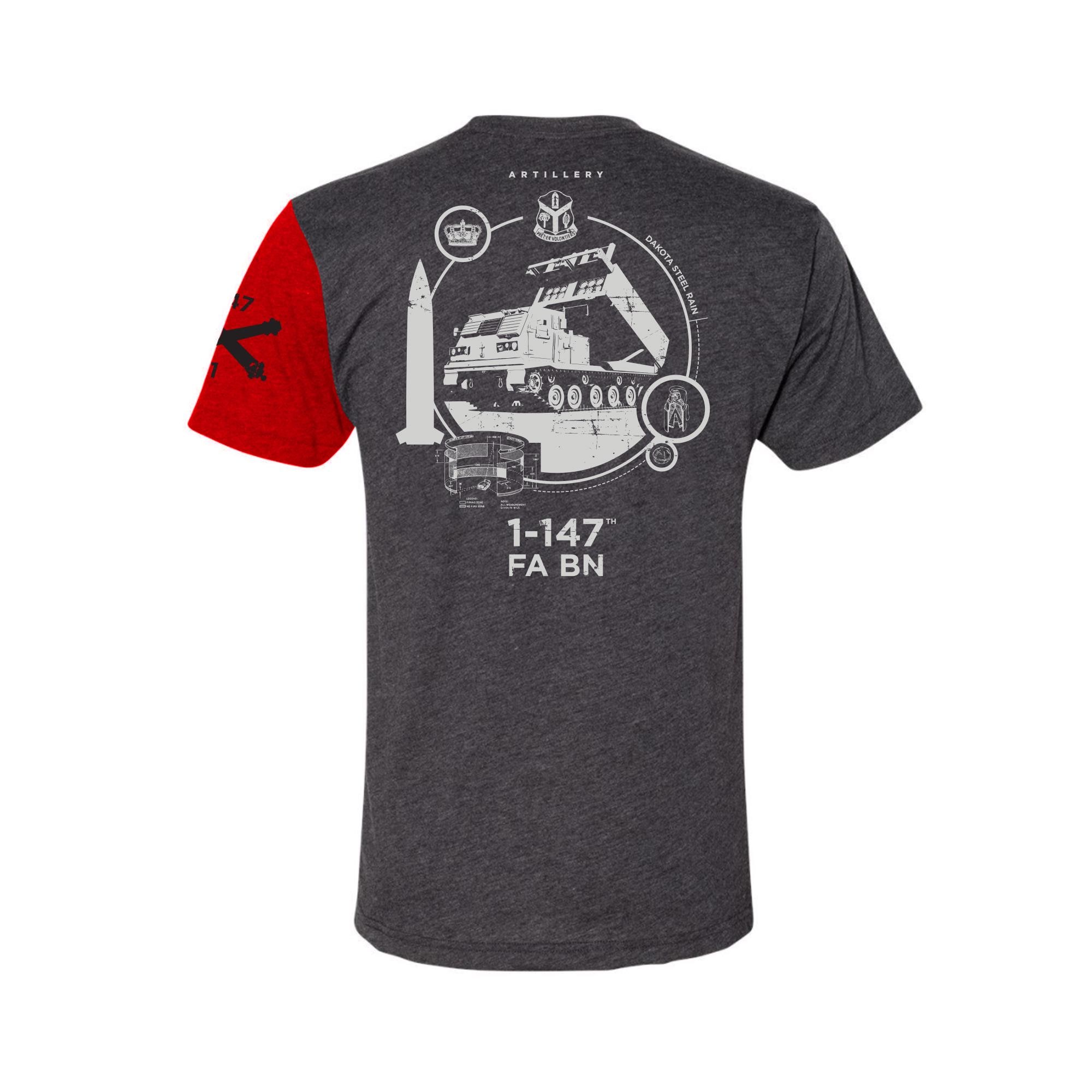 Maglietta dell'esercito 1-147th FA BN (MLRS) Italia