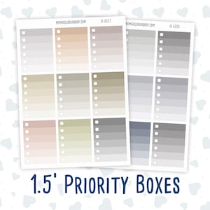 Könnte beinhalten: Zwei Bögen Planer-Aufkleber mit Farbverläufen und Checklistenfeldern. Die Aufkleber sind mit "1.5' Priority Boxes" beschriftet und zeigen die Website mamagloriashop.com. Die Farbverläufe umfassen Grautöne, Beige und Orange.