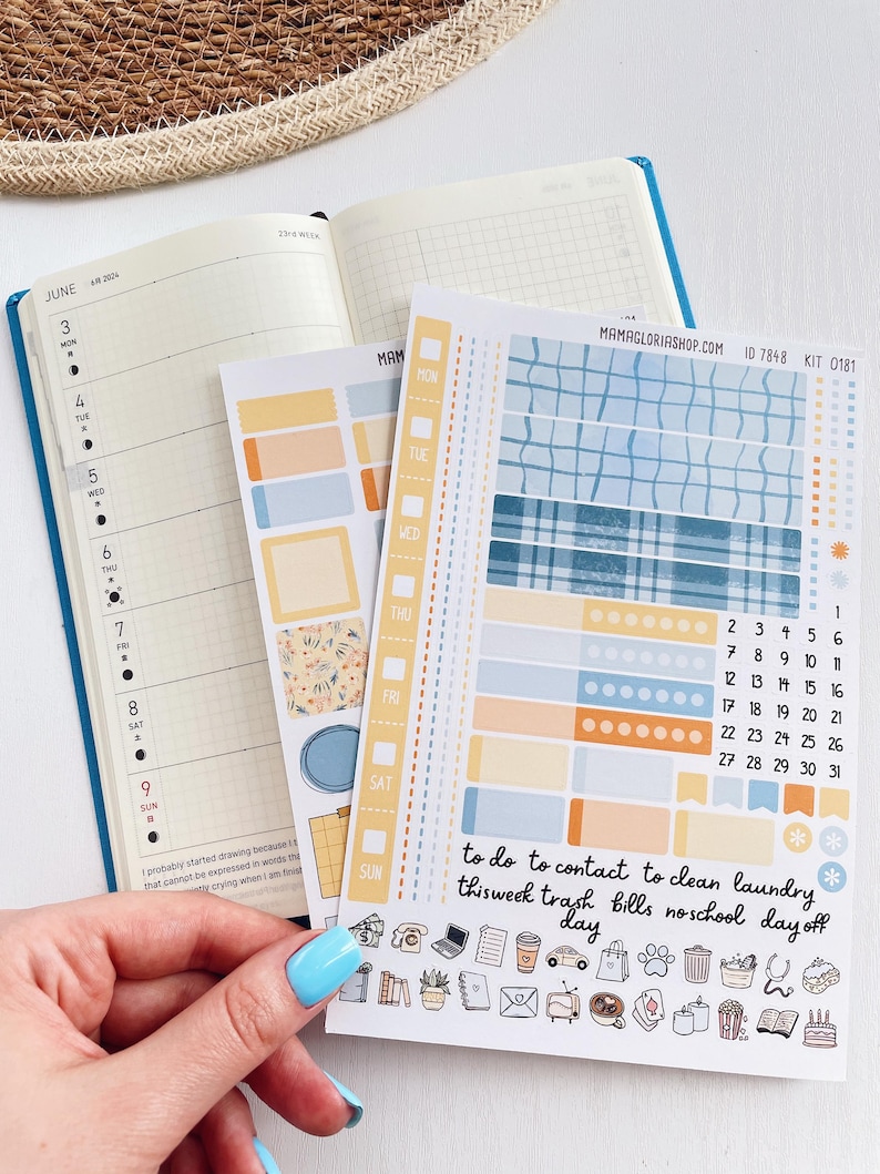Kit 0247 - Hobonichi Weeks - Weekly Kit - December - Snow Day ...