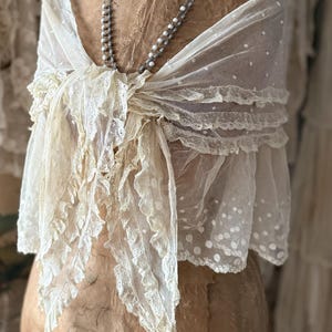 Exquisite Antique French large Tulle Lace Pelerine lace, Antique Lace collar, Antique wedding Lace Cape