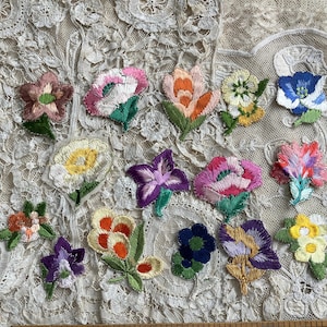 Appliques de fleurs brodées en soie antiques, appliques de couture, ajouts de journaux