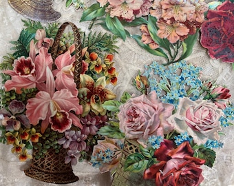 Wunderschöne große Decoupage Chromo-Reste mit Blumen Prägung aus dem neunzehnten Jahrhundert