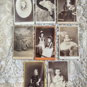 Victorian Children, Baby Portrait Photo Cabinet Card CDV Carte De Visite Photo Portraits
