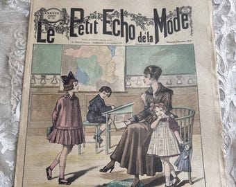 Antique French Ladies&#39; Magazines &#39;Le petit de la Mode 1915 and 1916 Fashion Rare magazines