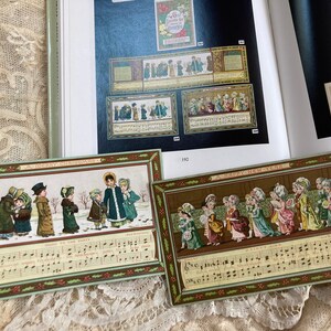 Zwei Wunderschöne Kate Greenaway Karten, Dainty Airs und Going to the Party