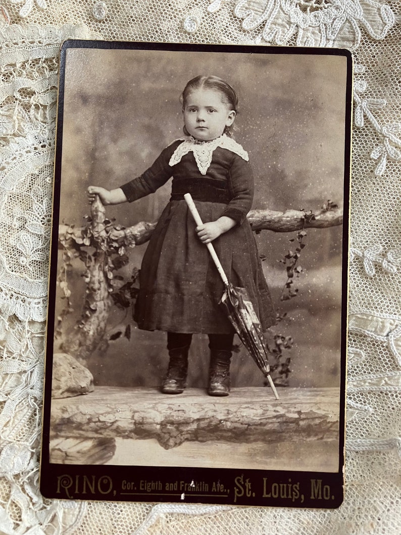 Victorian Photos, wedding, siblings Cabinet Card CDV Carte De Visite Photo Portraits 4