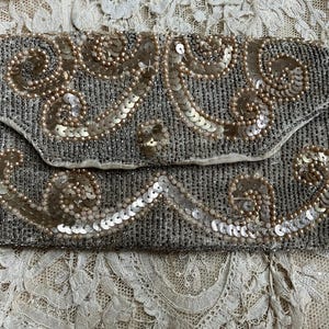 Beautiful Antique beaded purse Evening hand clutch bag