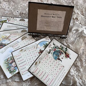 Hermoso calendario de plata del siglo XIX de Marcus Ward de 1892 con soporte y tarjetas, calendario victoriano