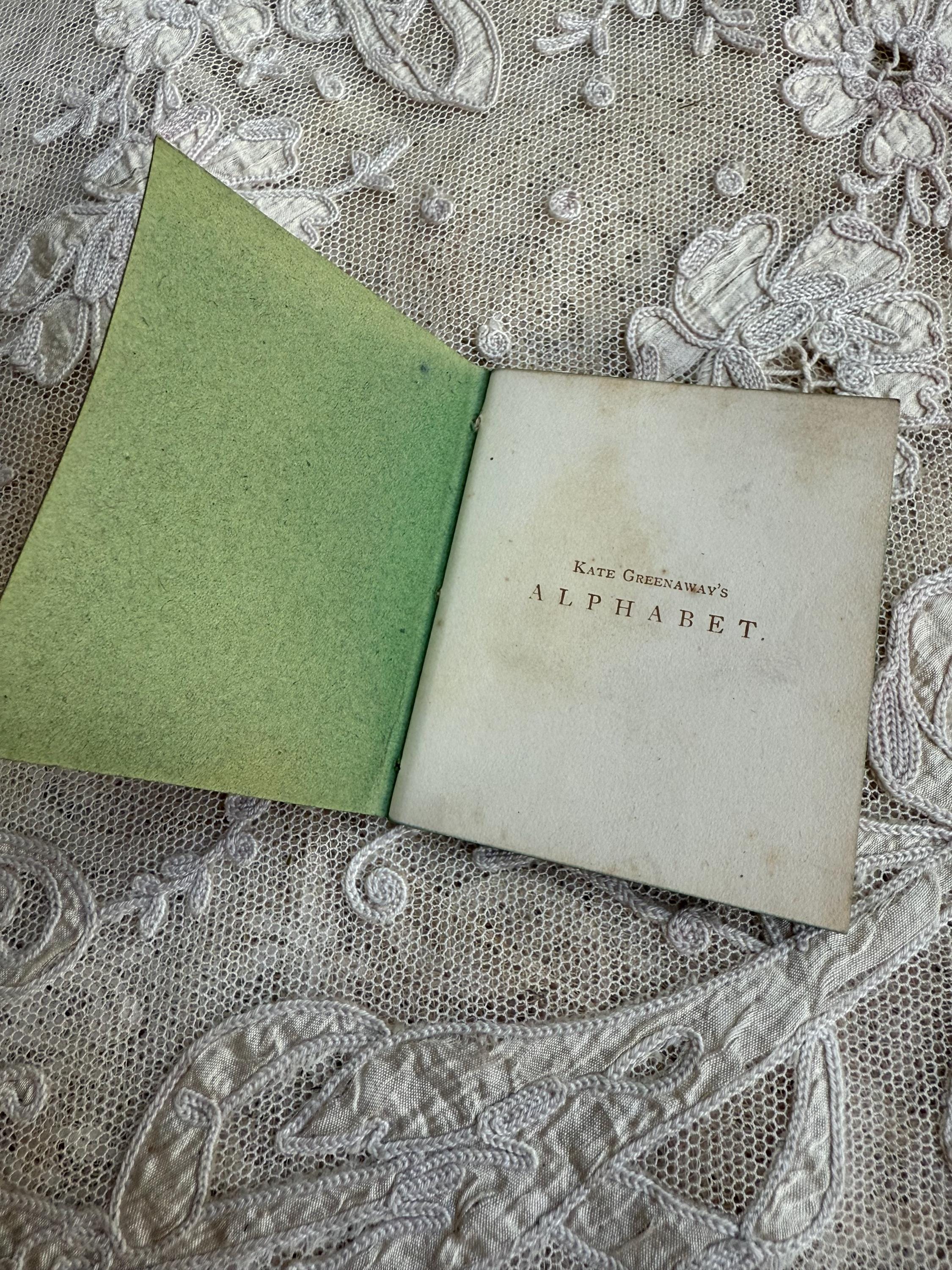 1885年 ケイト・グリーナウェイのアルファベットブック初版 - Etsy 日本
