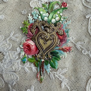 Rebut de fabrication de cartes en relief antiques, message caché