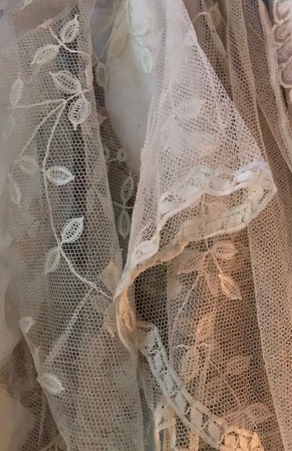 Antique Delicate Lace shawl/ wedding dress cape,