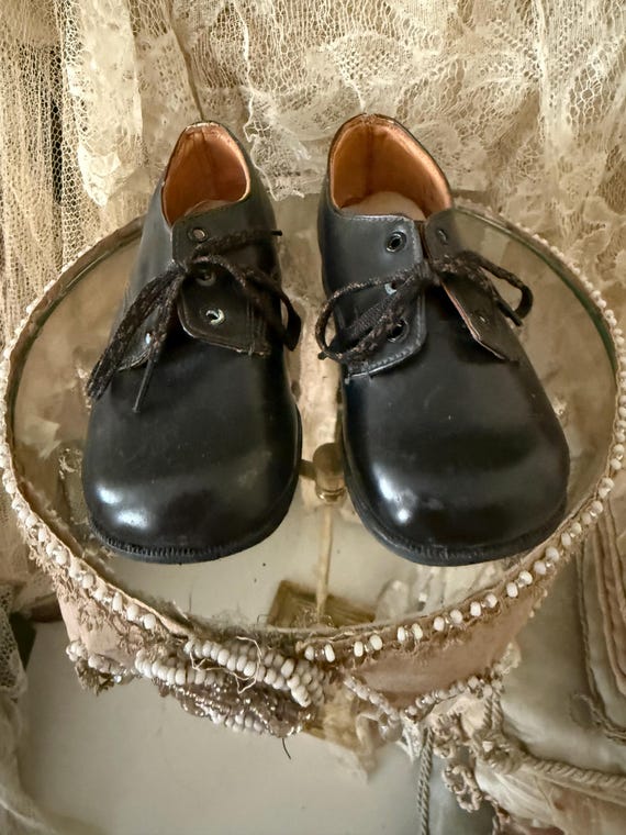 Light weight shoe. Never worn Women main image 3