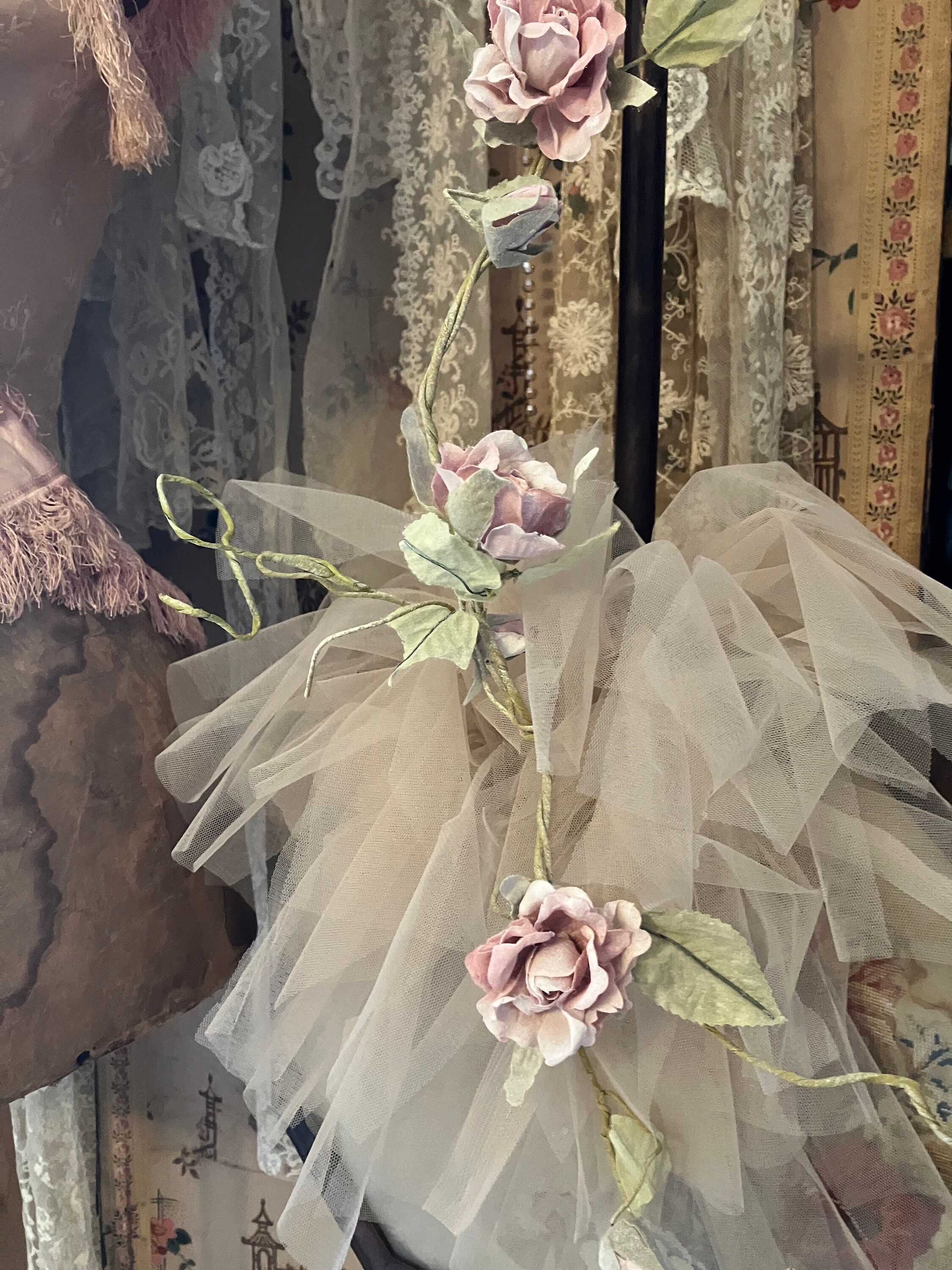 Vintage Style Paper Rose Garland, Cottagecore Decor - Etsy