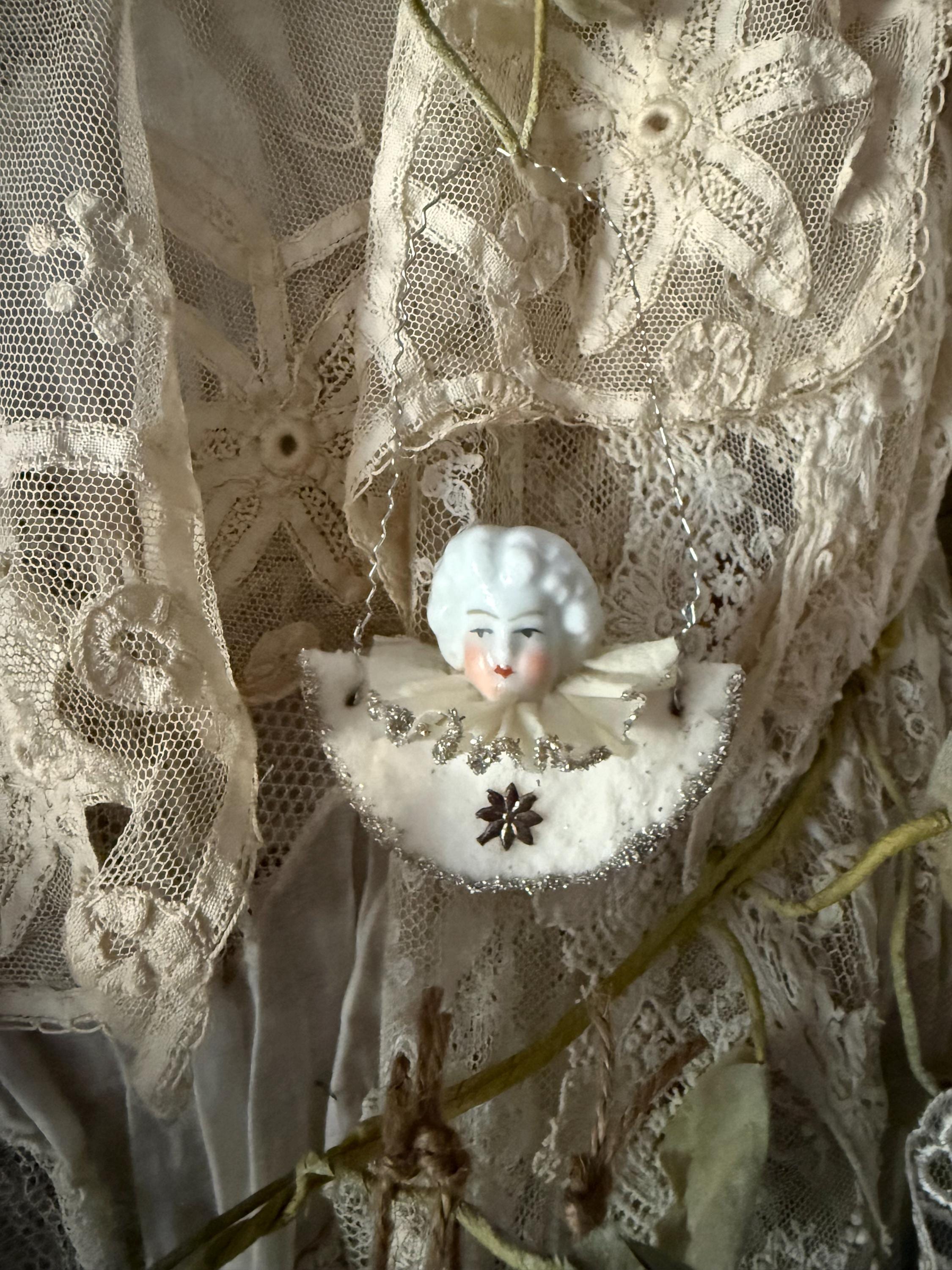 Antique fève - Etsy 日本