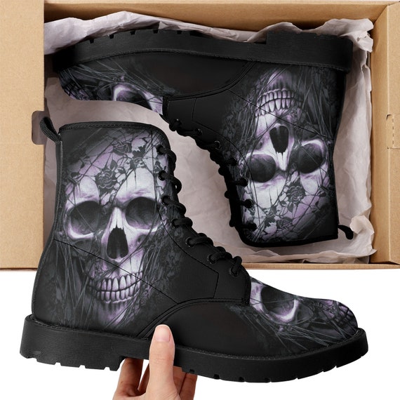Goth Fashion Leather Boots, Flame Skull Boots, Biker Skull  display picture 1