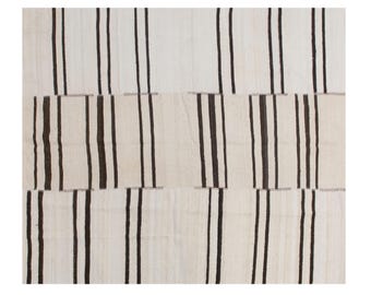 Minimalist Vintage Turkish Kilim Rug 200x230 cm (6.6x7.5 ft) | Handwoven 60+ Years Old