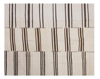 Minimalist Vintage Turkish Kilim Rug 192x240 cm (6.3x7.9 ft) | Handwoven 60+ Years Old