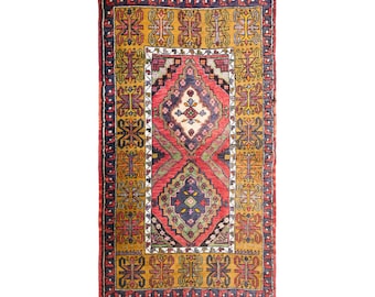 Vintage Turkish Prayer Rug, 3.3x5.4 ft, 101x166 cm, Handmade Anatolian Wool Rug