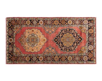 Twin Medallions of Sille, Vintage Konya Turkish Rug, 4.8 x 9.5 ft Rug, Greek Woven Wool Carpet