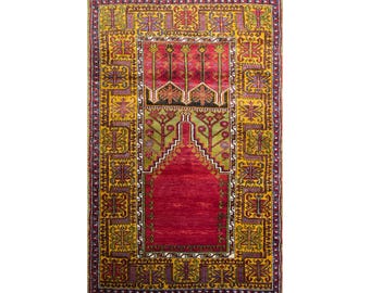 Vintage Konya Prayer Rug, 4.3x6.7 ft, 130x205 cm, 70 Years Old Handwoven Wool Rug