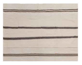 Minimalist Vintage Turkish Kilim Rug 170x225 cm (5.6x7.4 ft) | Handwoven 60+ Years Old