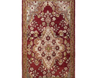 Vintage Turkish Prayer Rug, 3x4.9 ft, 91x150 cm, Handmade Anatolian Wool Rug