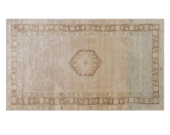 Vintage Turkish Oushak Rug 134x252 cm (4.4 x 8.3 ft) | Handmade Area Rug | 60+ Years Old
