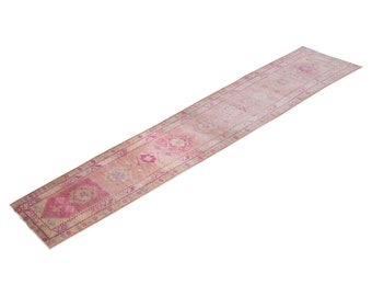 2'11 X 17'7 ft distressed rug runner,Oushak runner rug,oushak runner vintage,hallway long narrow runner,home decor rug Runner,Turkish Runner