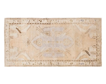 Vintage Turkish Rug – 5'7" x 10'10" – Handwoven Wool on Wool – Antique Oushak Area Rug – Bohemian Oriental Carpet – Decorative Large Rug