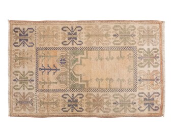 Area Rug, "Turkish Rug, Vintage Rug, 2.4 x 3.8 feet, Oushak Rug, Antique Rug, Oriental Rug, Handmade Rug, Decorative Rug, Muted Rug, Old Rug