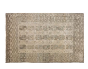 Oversized Vintage Turkish Rug – 10'8" x 12'1" – Handwoven Wool on Wool – Antique Oushak Area Rug – Boho Oriental Carpet – Large Room Decor