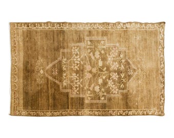 Turkish Rug, Vintage Rug, Area Rug, 5.8 x 10.4 feet, Oushak Rug, Antique Rug, Oriental Rug, Handmade Rug, Decorative Rug, Large Rug, Old Rug