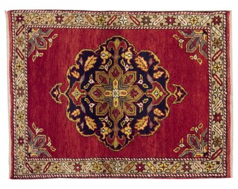 2'6 x 3'2 feet / 76 x 97 cm,Small Rug, Vintage Rug, Turkish Rug,Oushak rug,Small oushak Rug,Area Rug,Shabby Rug, Small Area Rug