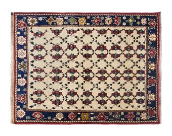 Vintage Karapınar Konya Rug, 4.4x5.1 ft, 135x156 cm, Handwoven Turkish Wool Rug