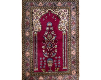 Vintage Turkish Prayer Rug, 3x4.3 ft, 91x132 cm, Handmade Anatolian Wool Rug