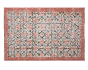 Medium 60+ Year Old Turkish Oushak Rug | 124x207 cm (4.1x6.8 ft)