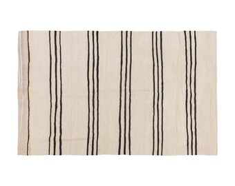 Minimalist Modern Turkish Kilim Rug, Striped Design Flatweave, 4'9" x 6'9" (146 x 205 cm), Elegant Striped Kilim Carpet