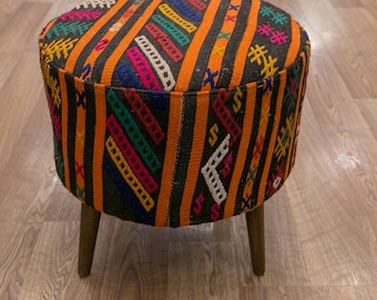 Ottomans,Decorative Bench,Ottoman Bench, Living Room Furniture,Dining Room Furniture,Footstool,Stool,Bench,Furniture,Kilim Covered Bench