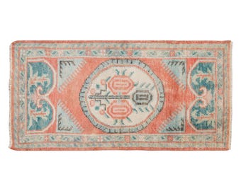 Area Rug, Turkish Rug, Vintage Rug, 2.5 x 4.9 feet, Oushak Rug, Antique Rug, Oriental Rug, Handmade Rug, Decorative Rug, Muted Rug, Old Rug