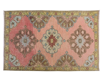 FREE SHIPPING,Small Rug, 2'7" x 4'2" feet / 80 x 127 cm,Vintage Rug, Turkish Rug,Abstract design rug,Trend Rug,Muted Colors Rug,Shabby Rug